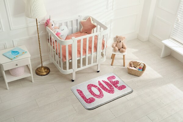 Alfombra infantil Inscripción LOVE