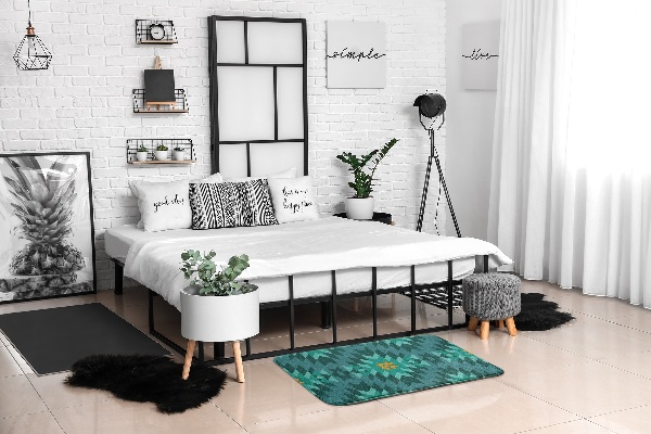Alfombra antideslizante Estampado de cuadros en blanco y negro