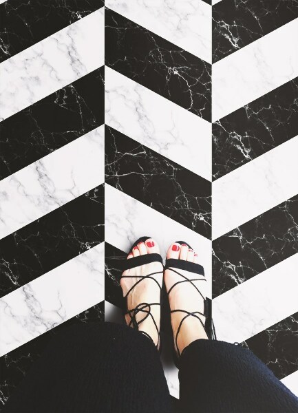 Alfombra vinilo cocina Herringbone de mármol
