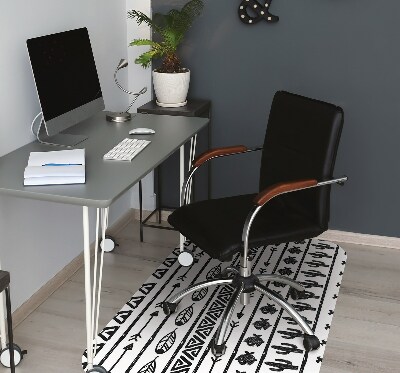 Alfombra silla ordenador Boho en blanco y negro