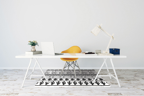 Alfombra silla ordenador Boho en blanco y negro