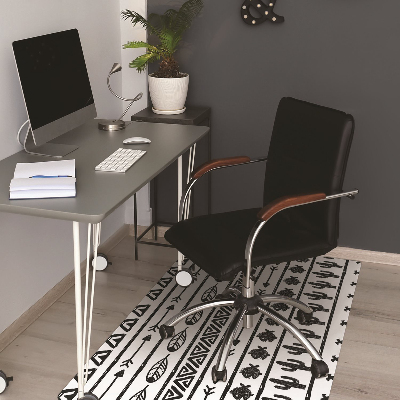 Alfombra silla ordenador Boho en blanco y negro