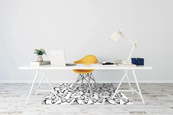 Alfombra silla ordenador Mariposa en blanco y negro